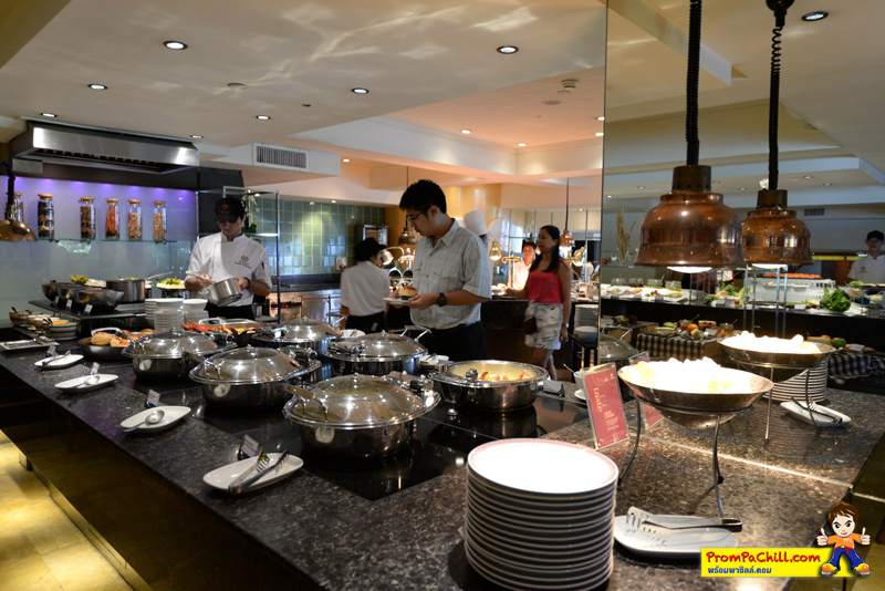 เมนูอาหารนานานชนิด - ห้องอาหารฟีซท์ Feast @ Royal Orchid Sheraton Hotel