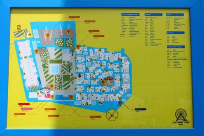 แผนที่ในบริเวณ santorini-park